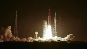 NASA delays historic